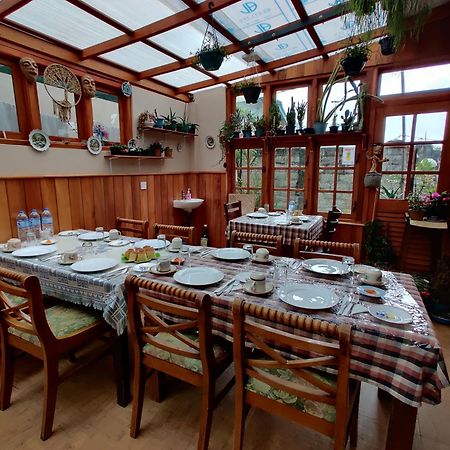 Carnation Rest Otel Nuwara Eliya Dış mekan fotoğraf